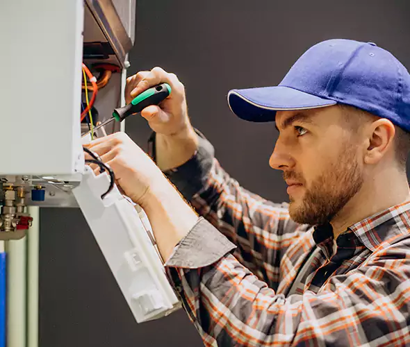Expert Plumber for Tankless Water Heater Maintenance in Cleburne, TX: Schedule Professional Maintenance Services with Us