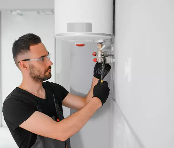 Expert Plumber for Water Heater Expansion Tank Installation in Cleburne, TX