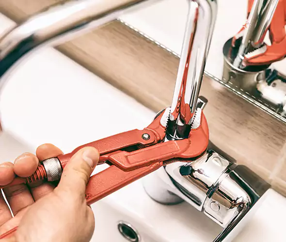 Expert Leak Repair Plumber in Cleburne, TX