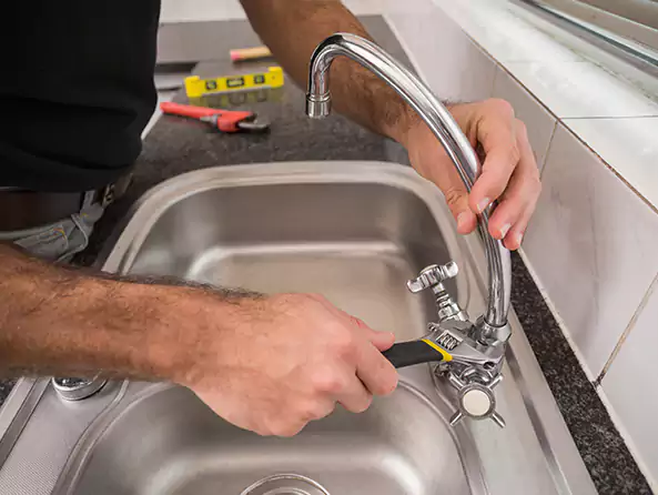 Why Choose Cleburne Plumbers for Faucet Replacement in Cleburne, TX?