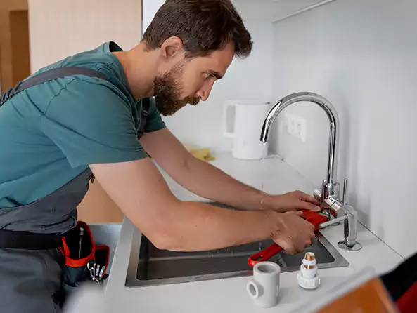 Why Choose Cleburne Plumbers for Kitchen Sink Installation in Cleburne, TX?