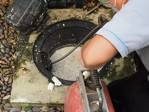 Why Choose Cleburne Plumbers for Sewer Line Cleaning in Cleburne, TX?