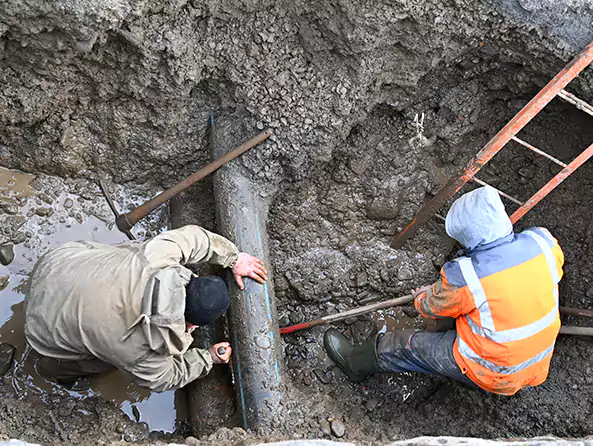 Why Choose Cleburne Plumbers for Underground Pipe Repair in Cleburne?